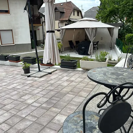 Apartma Alma Bovec