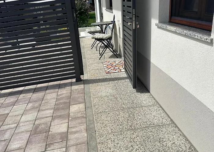 Apartma Alma דירה